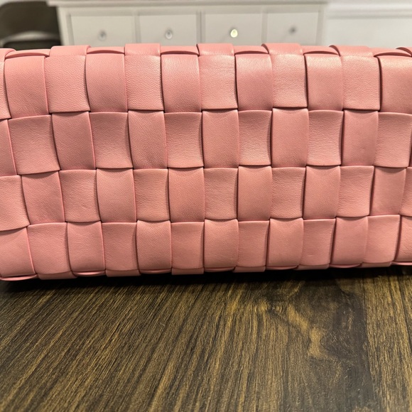Miu Miu Pink Woven Leather Clutch - Picture 4 of 13